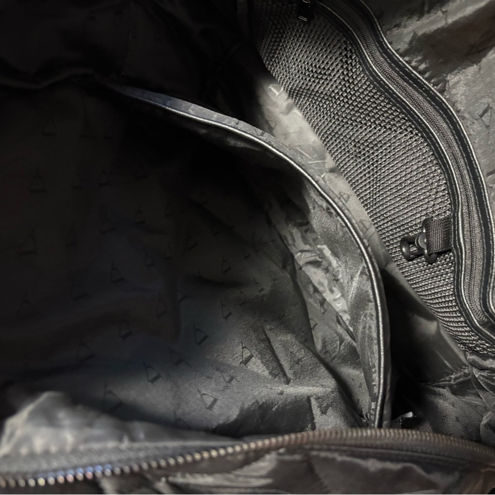 LimeLife by Alcone Black Quilted Backpack Keychain - Picture 7 of 14